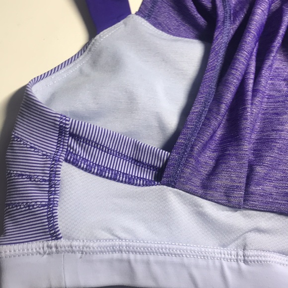 Lululemon Rest Easy Tank Top in Sz 6 - Picture 10 of 11